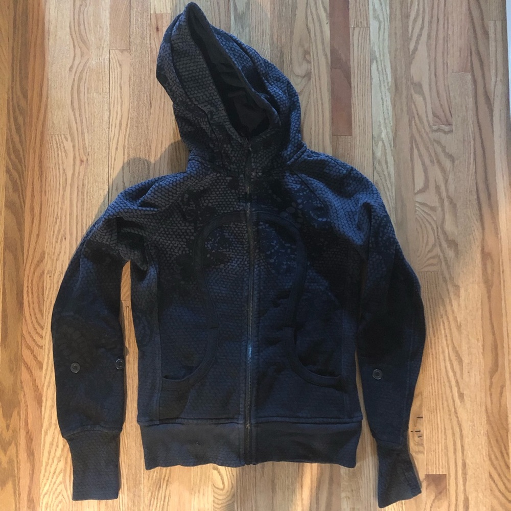 Lululemon scuba- limited edition